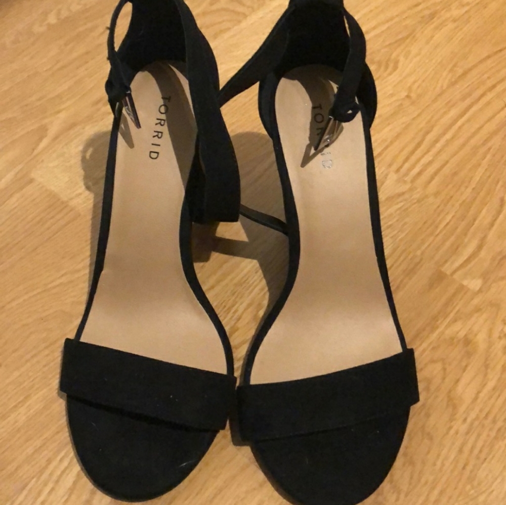 Torid chunk heel
